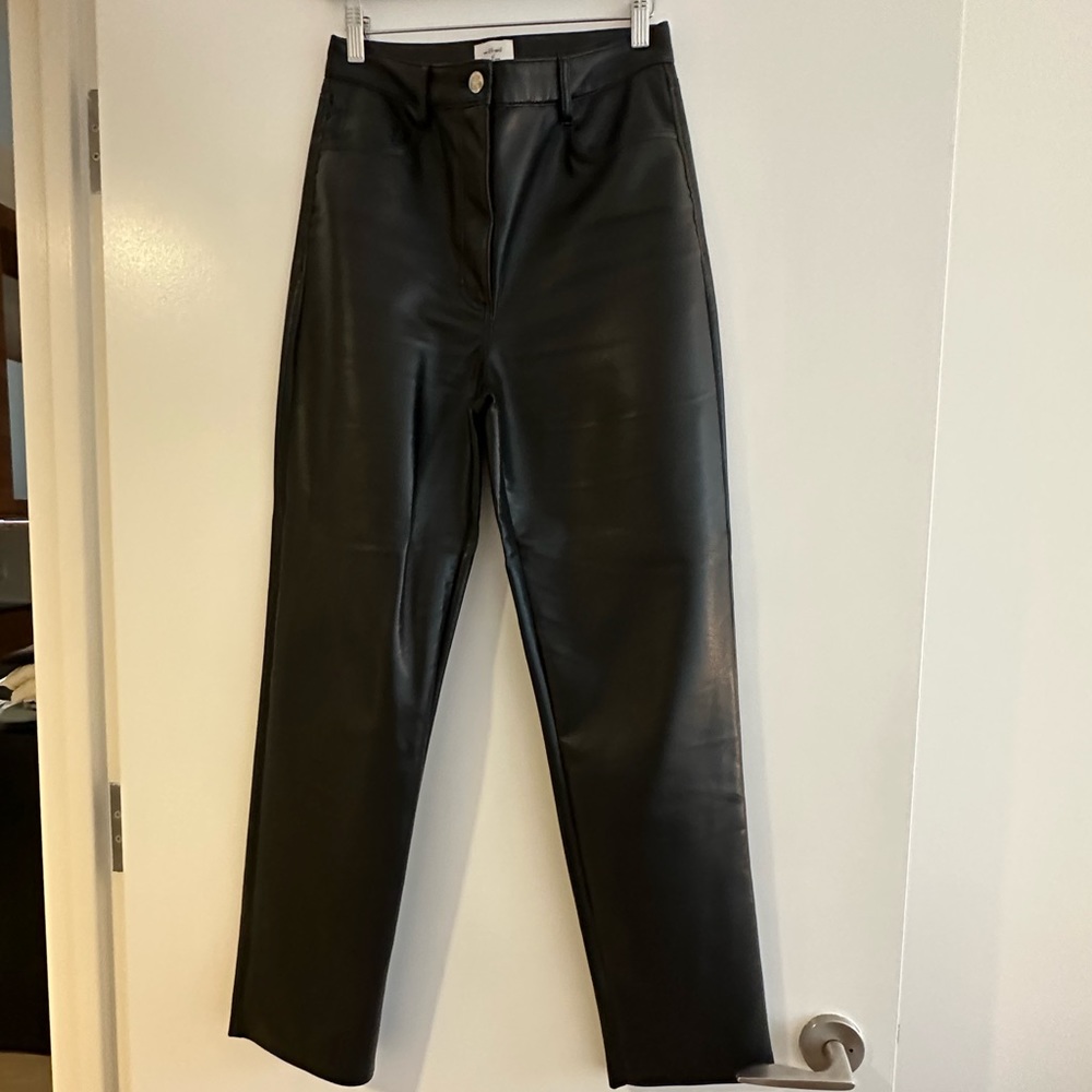 Aritzia Wilfred Melina Vegan Leather Pant Black Size 8